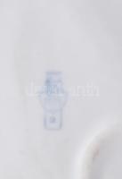 Zsolnay Rőzsegyűjtő gyermek. Terv.: Sinkó András. Jelzett, hibátlan, m: 15 cm