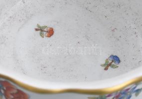 Herendi Viktória mintás háncsnyomott felületű kaspó. Jelzett, kis kopással, d: 18,5 cm, m: 13,5 cm