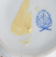 Herendi Viktória mintás háncsnyomott felületű váza. Jelzett, hibátlan, m: 14,5 cm