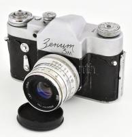 Zenit 3M fényképezőgép, Industar-26 1:2,8 objektívvel, bőr tokban, dohos