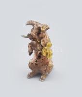 Antik festett bronz lóherét tartó malac figura. Jelzés nélkül, kopott, m: 5,5 cm