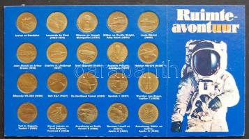 Hollandia DN "A repülés története - Ikarusztól az első Holdra lépésig" 20db klf emlékérem T:BU