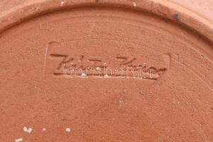 Kántor (Karcag): "Hunnia hibrid", mázas kerámia falitányér. Kézzel festett, jelzett, kopás...