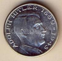 DN "Adolf Hitler" modern ezüstözött fém érem, fantáziakiadás T:PP