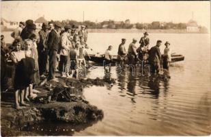 Halászok / fishermen. photo (vágott / cut)