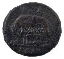 Római Birodalom / Siscia / I. Constantinus 330-335. AE3 (2,22g) T:VF,F Roman Empire / Siscia / Const...