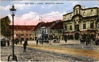 1933 Vágújhely, Waag-Neustadt, Nové Mesto nad Váhom; Masarykové námestie / Masaryk tér, üzletek, piac / square, shops, market (EK)