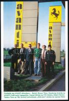 1967 A Ferencváros (Fradi) 1967. évi bajnokcsapata, fotónyomat, vágott lapszélekkel, 22x16,5 cm + 19...