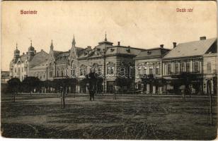 Szatmárnémeti, Szatmár, Satu Mare; Deák tér, Lengyel üzlete / square, shops (EK)