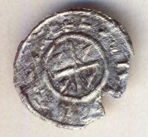I. László 1077-95. Denár Ag ÉH. 17 T:3 széle törött