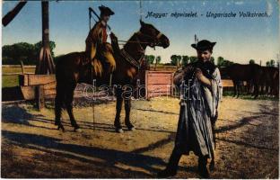 Magyar népviselet / Hungarian folklore (képeslap füzetből / from postcard booklet)