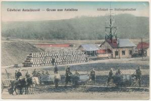 Antalóc, Antalovci, Antalovtsi (Ung); Kőzúzó, iparvasút. Niedermann Miksa kiadása / Steinquetscher / Stone crusher, mine, industrial railway (Rb)