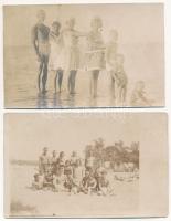 3 db RÉGI fotó képeslap fürdőzőkről / 3 pre- 1945 photo postcards about bathing people