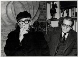 Tóth Sándor (1935-): Amerigo Tot Kecsekméten, Fotó, jelzés nélkül, 30x20 cm 17x12 cm