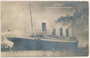 1912 Titanic, der gesunkene Oceandampfer (EB)