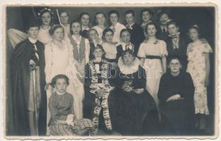 1938 Székelyudvarhely, Odorheiu Secuiesc; színházi előadás / theatre play. Foto Lux photo (fa)