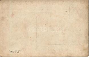 1916/17 Emlékül a M. Kir. Honvéd Központi Fegyvertár fegyvermester tanfolyam, katonák csoportképe / ...