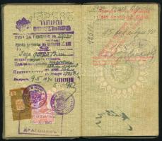 1940 Bp., Magyar Királyság által kiállított fényképes útlevél, szlovák, német, stb. vízumokkal, egyi...