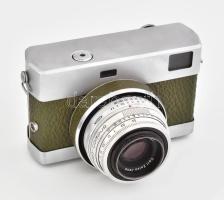 Carl Zeiss Werra 3 24x36 mm kamera Carl Zeiss Tessar 1:2,8/50 mm objektívvel, kupak nélkül, bőr tokk...