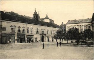 Budapest V. Piarista ház 1913-ban lebontott városház téri része, Világ Panoráma, Mozgó mozi, Vas Udvar, Kosár gyermek kocsigyár, Barhó Ferenc üzlete. Barcza József kiadása