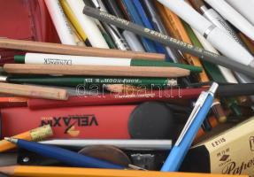 Doboznyi vegyes írószer tétel