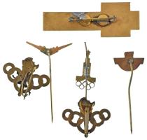 ~1960-1980. 6db klf vegyes fém jelvény, közte olimpiai, "Pannonia" zománcozott bronz jelvé...