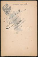 cca 1900 Czullik Betti és Czullik Inez, Czullik Ágost, a Liechtenstein hercegi kertek igazgatója lán...