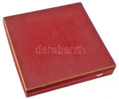 1974. "A színház a népé 1949-1974" nagyméretű, jelzett Hollóházi porcelán plakett eredeti ...