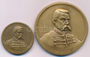 Makovinyi Kálmán (-) 1935. "Arany János / Hej! Nagykörös hires város" bronz emlékérem (2xklf méret) hátoldalukon "Ludvig Bp" gyártói jelzéssel (50mm, 30mm) T:AU,XF patina, ph