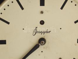 Óragyár iskolaóra, 1958, kulccsal, üveg nélkül, kopással, 42x29x14 cm