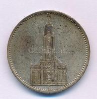 Német Harmadik Birodalom 1934F 5M Ag "Garnisonkirche" T:XF patina German Third Reich 1934F 5 Reichsmark Ag "Garnisonkirche" C:XF patina Krause KM#83