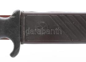 Szovjet vadászkés, műanyag markolattal és tokkal, a markolaton Bourbon-liliom motívummal, h: 21 cm