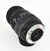 Sigma 70-300mm f/4-5.6 DG Macro japán gyártmányú teleobjektív Nikon fényképezőgépekhez