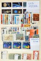 Vegyes külföldi tétel 13 ország bélyegeivel 10 lapos közepes berakóban. Érdemes megnézni!