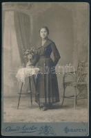 cca 1910 Budapest, Schmidt Ágoston fényképész műtermében készült, keményhátú vintage fotó, 16,1x10,5 cm