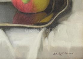 Molnár Z. János (1880-1960): Csendélet. Olaj, vászon, jelezve jobbra lent. Dekoratív fakeretben, 33,...