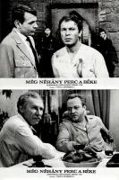 cca 1975 ,,Még néhány perc béke" című szovjet film jelenetei és szereplői, 13 db vintage produk...