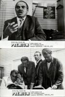 cca 1976 ,,Prémium" című szovjet film jelenetei és szereplői, 13 db vintage produkciós filmfotó (vitrinfotó, lobbyfotó) ezüst zselatinos fotópapíron, a használatból eredő (esetleges) kisebb hibákkal, 18x24 cm