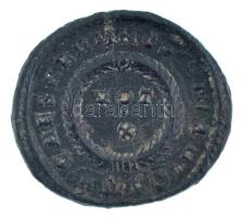 Római Birodalom / Siscia /Crispus 321-324. AE Follis (3,42g) T:XF Roman Empire / Siscia / Crispus 32...