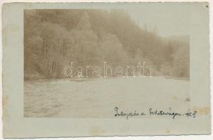 1915 Fekete-Vág, Cierny Váh; Tutajozás a Feketevágon / rafting. photo (fl)