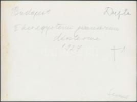 Ferenc József császár és Horthy Miklós kormányzó egész alakos festménye a budapesti II. kerületi egy...