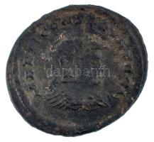 Római Birodalom / Trier / I. Constantinus 310-313. Follis Cu (4,13g) T:VF Roman Empire / Trier / Con...