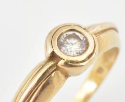 Arany (Au) 14K szoliterköves gyűrű, jelzett, méret: 61, bruttó: 3,2 g
