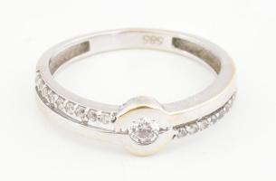 Arany (Au) 14K fehérarany sokköves áttört gyűrű, jelzett, méret: 50, bruttó: 1,5 g