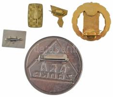 ~1970-1980. 5db-os úttörő jelvény tétel, benne: "Zánka", "Kiváló kisdobos munkáért&qu...