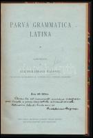 [Bagossy Bertalan] Bartholomaeo Bagossy 2 műve:  Parva grammatica Latina; Parva syntaxis Latina. A szerző, Bagossy Bertalan (1868-1950) plébános, helytörténész, tanár által DEDIKÁLT példány, a 2. dedikáció dr. Szalay József helyettes (rendőr)főkapitánynak. Feltehetőleg Szalay József (1870-1937) szegedi helyettes rendőrfőkapitány, majd 1915-től szegedi rendőrfőkapitány, aki iskolái egy részét Szatmáron végezte. Szatmárnémeti, 1911-1912, Pázmány-ny., 32+53 p. Latin nyelven. Átkötött félvászon-kötés.