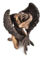 Ámor. műgyanta, jelzés nélkül, kis kopással, m:16,5 cm