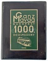 1966. "Ganz Mávag Budapest 1000. Dieselmozdony 1966" festett fém plakett, fa talpon (130x1...