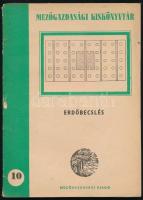 Mészáros István: Erdőbecslés. Mezőgazdasági Kiskönyvtár - Erdészeti sorozat 10. sz. Bp., 1951, Mezőgazdasági Kiadó. Kiadói papírkötés, kissé sérült borítóval. Megjelent 2000 példányban.