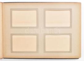 Szecessziós egészvászon-kötésű fotóalbum, kissé kopott, foltos borítóval, belül jó állapotban, 24,5x...